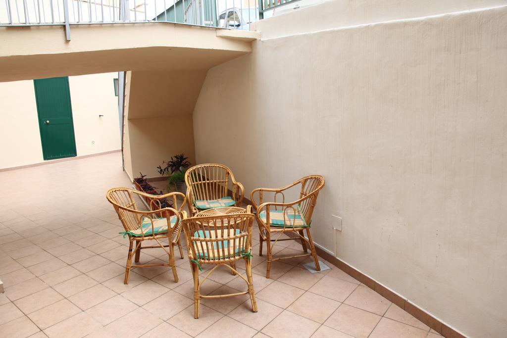מטרה In Centro Holiday Home מראה חיצוני תמונה